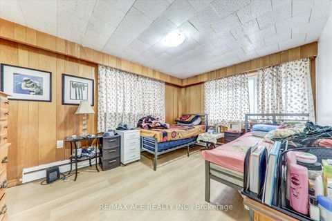 Photo 29 at 77 Perivale Crescent, Bendale, Toronto