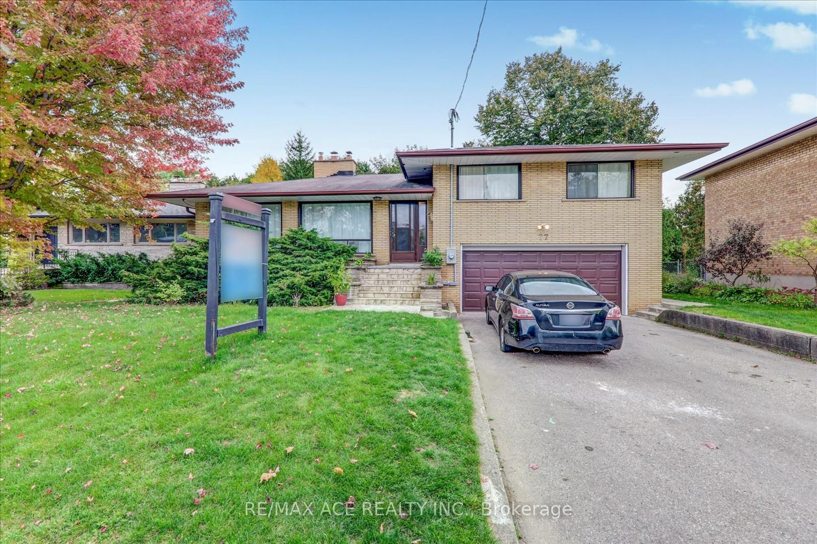Photo 1 at 77 Perivale Crescent, Bendale, Toronto Photo 1 at 77 Perivale Crescent, Bendale, Toronto