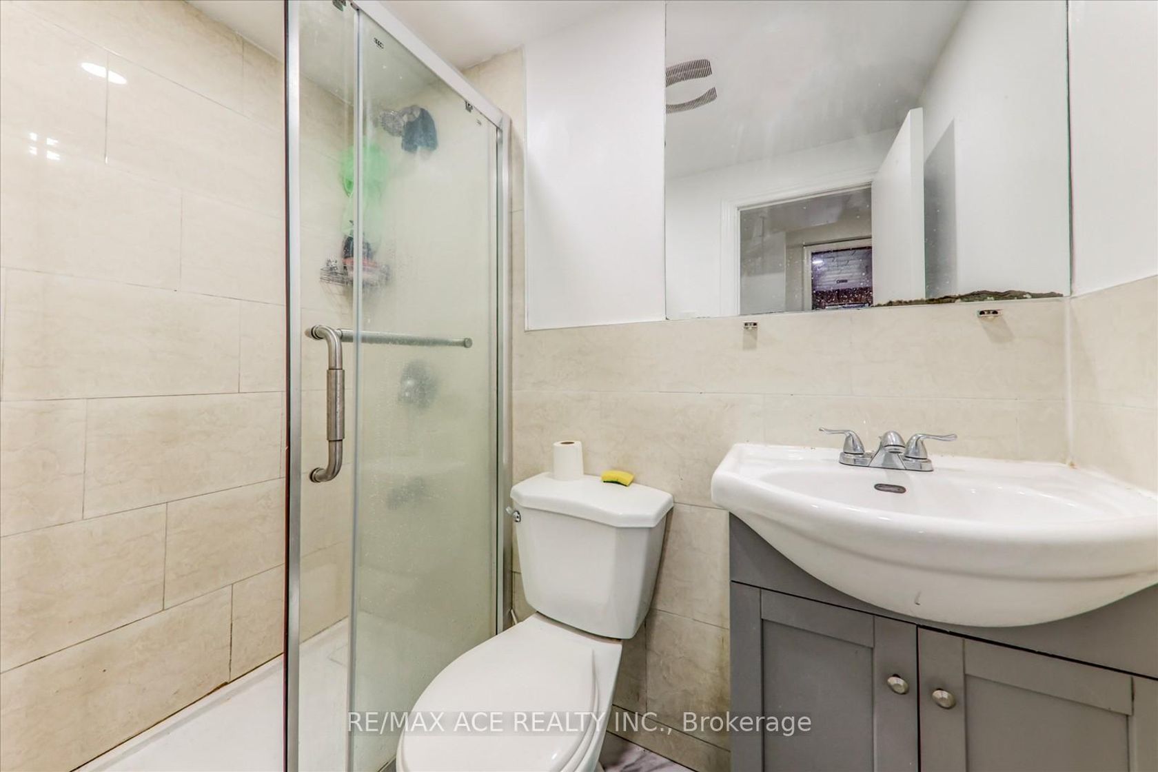 Photo 33 at 77 Perivale Crescent, Bendale, Toronto Photo 33 at 77 Perivale Crescent, Bendale, Toronto