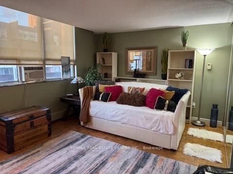Photo 1 at Ph4/604 - 3625 Lakeshore Boulevard, Long Branch, Toronto