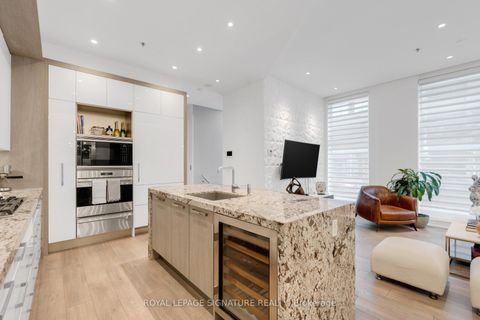 Photo 4 at 1078 Bay Street, Bay Street Corridor, Toronto