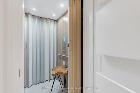 Photo 14 at 1078 Bay Street, Bay Street Corridor, Toronto