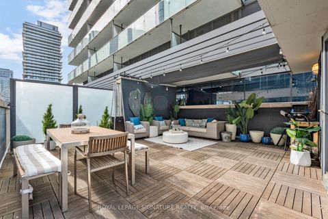 Photo 32 at 1078 Bay Street, Bay Street Corridor, Toronto