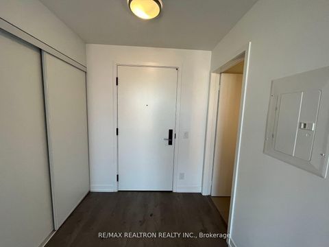 Photo 1 at 602 - 270 Dufferin Street, South Parkdale, Toronto
