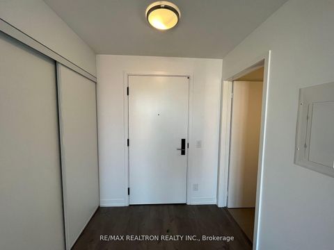 Photo 5 at 602 - 270 Dufferin Street, South Parkdale, Toronto