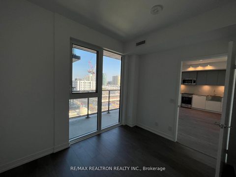 Photo 18 at 602 - 270 Dufferin Street, South Parkdale, Toronto