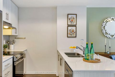 Photo 14 at 98 - 20 William Jackson Way, New Toronto, Toronto