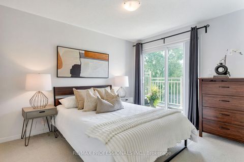 Photo 28 at 98 - 20 William Jackson Way, New Toronto, Toronto
