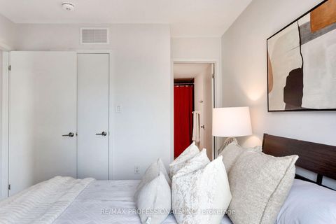 Photo 30 at 98 - 20 William Jackson Way, New Toronto, Toronto