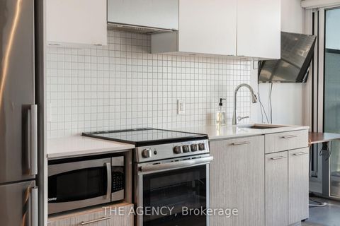 Photo 7 at 4807 - 251 Jarvis Street, Yonge Corridor, Toronto Photo 7 at 4807 - 251 Jarvis Street, Yonge Corridor, Toronto