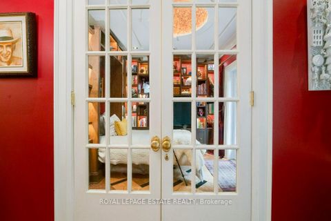 Photo 18 at 314 Scarborough Road, Danforth, Toronto