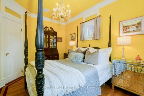 Photo 22 at 314 Scarborough Road, Danforth, Toronto
