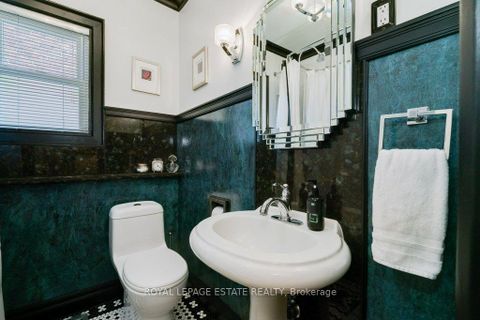 Photo 23 at 314 Scarborough Road, Danforth, Toronto
