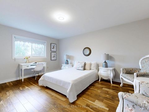 Photo 12 at 5 Jardin Hill Court, Hillcrest Village, Toronto