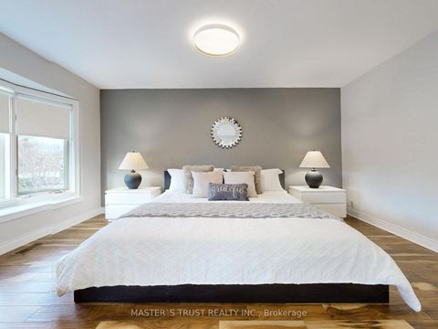 Photo 13 at 5 Jardin Hill Court, Hillcrest Village, Toronto