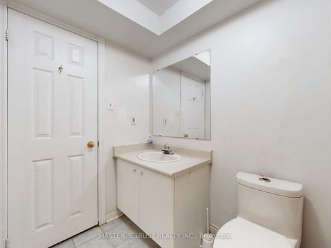 Photo 14 at 5 Jardin Hill Court, Hillcrest Village, Toronto