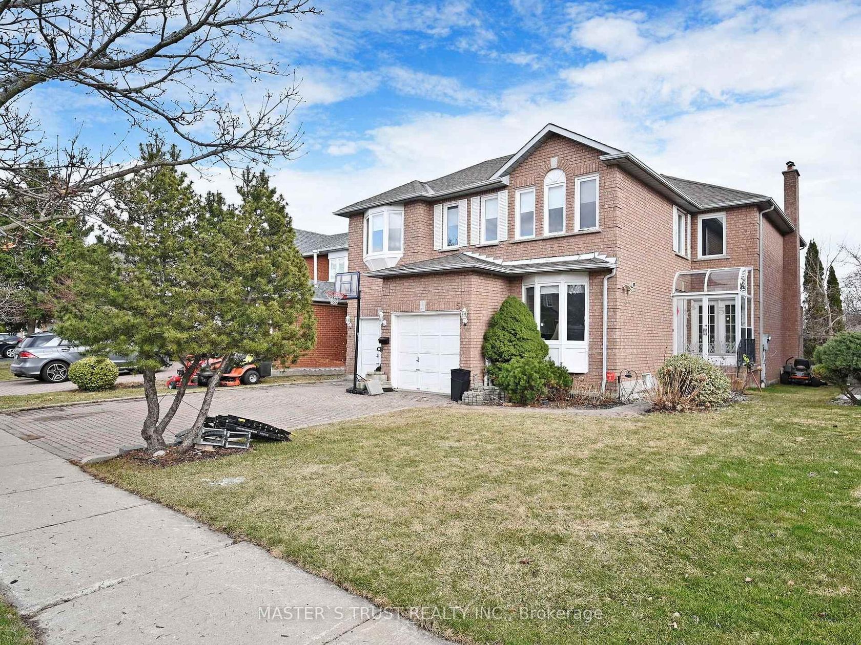 5 Jardin Hill Court, Hillcrest Village, Toronto 