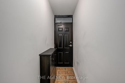 Photo 6 at 1039 - 54 East Liberty Street, Niagara, Toronto