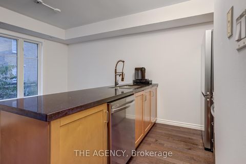 Photo 12 at 1039 - 54 East Liberty Street, Niagara, Toronto