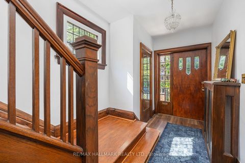 Photo 4 at 33 Austin Terrace, Casa Loma, Toronto Photo 4 at 33 Austin Terrace, Casa Loma, Toronto