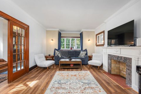 Photo 5 at 33 Austin Terrace, Casa Loma, Toronto Photo 5 at 33 Austin Terrace, Casa Loma, Toronto