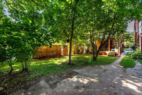 Photo 30 at 33 Austin Terrace, Casa Loma, Toronto Photo 30 at 33 Austin Terrace, Casa Loma, Toronto