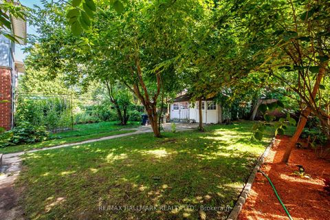 Photo 31 at 33 Austin Terrace, Casa Loma, Toronto Photo 31 at 33 Austin Terrace, Casa Loma, Toronto