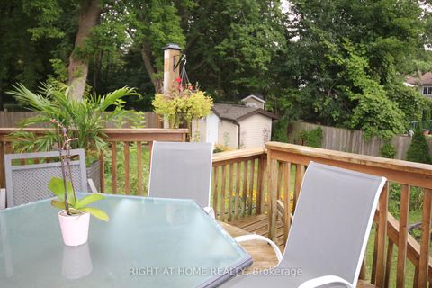 Photo 16 at 832 Boronia Crescent, Leslie Valley, Newmarket