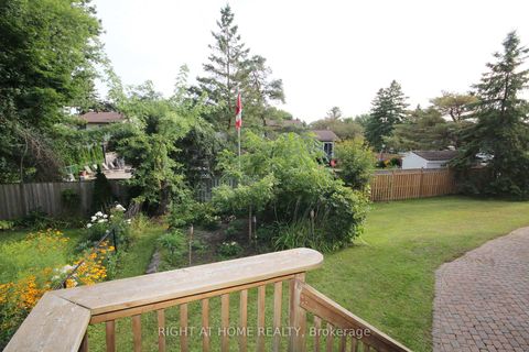 Photo 18 at 832 Boronia Crescent, Leslie Valley, Newmarket