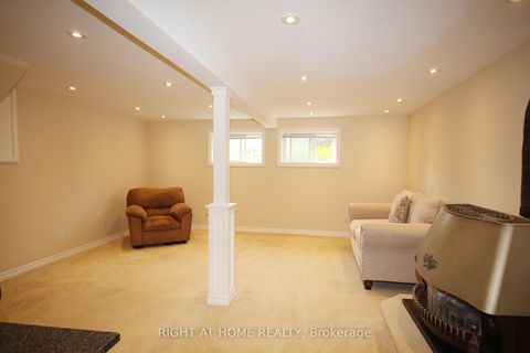 Photo 32 at 832 Boronia Crescent, Leslie Valley, Newmarket