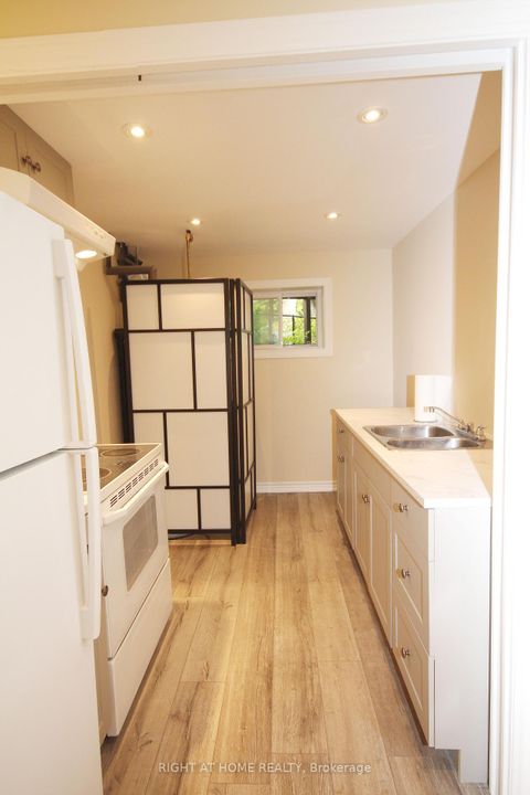 Photo 34 at 832 Boronia Crescent, Leslie Valley, Newmarket