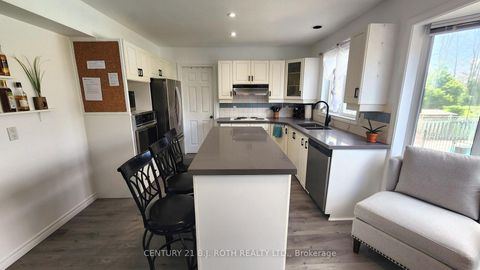 Photo 3 at 1252 Shore Acres Drive, Rural Innisfil, Innisfil