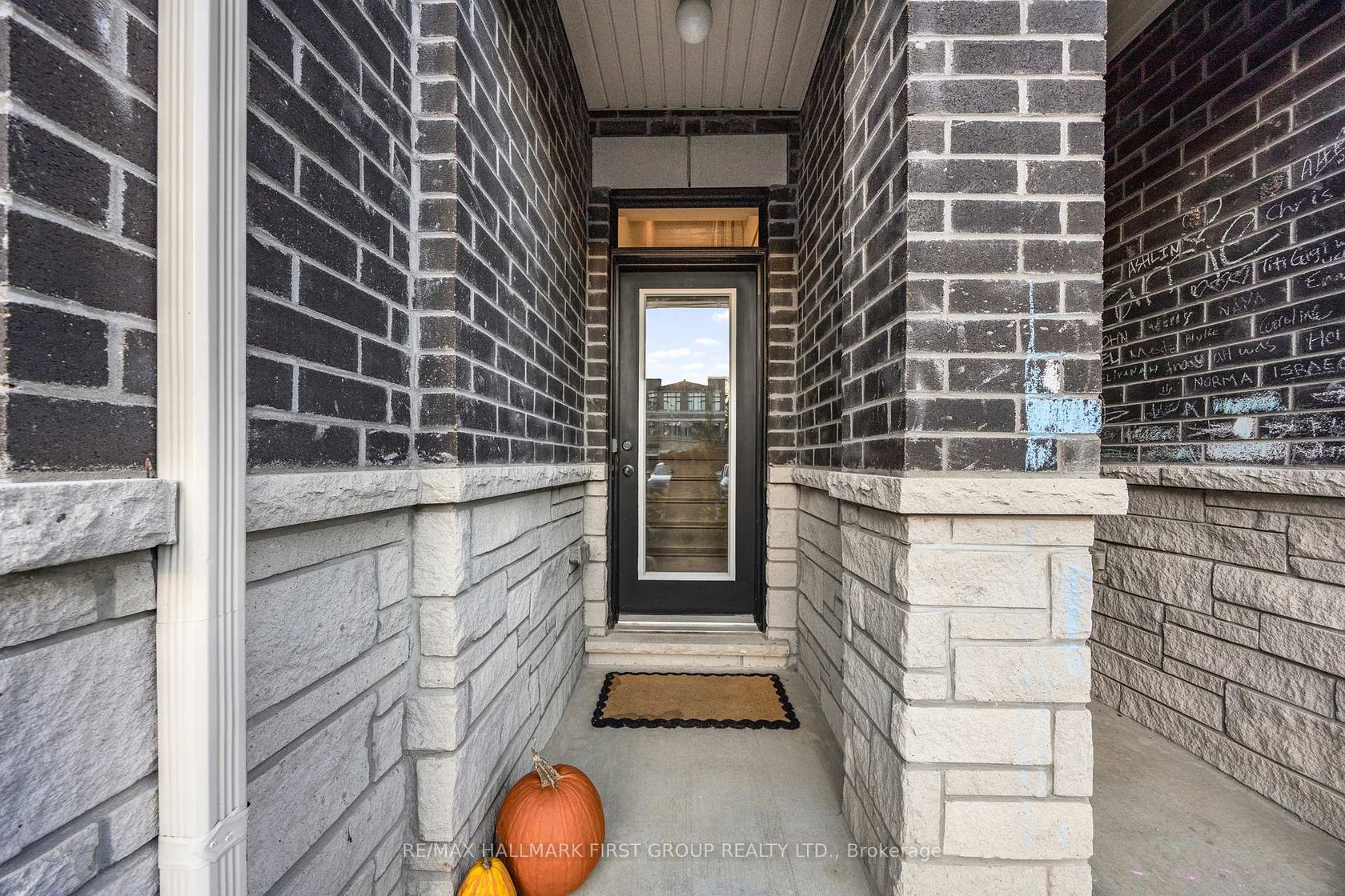 Photo 5 at 3034 Islington Avenue, Humber Summit, Toronto Photo 5 at 3034 Islington Avenue, Humber Summit, Toronto