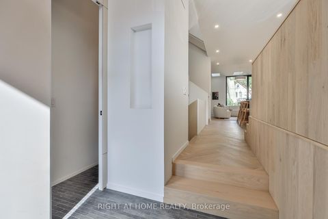 Photo 2 at 22 Duart Park Road, The Beaches, Toronto