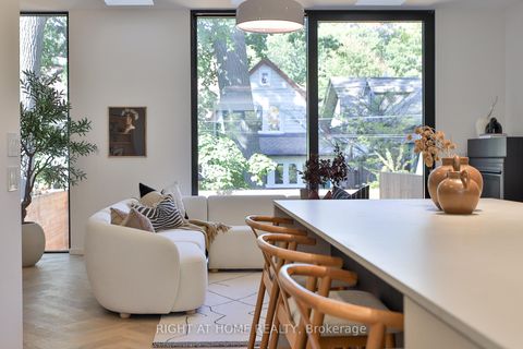 Photo 8 at 22 Duart Park Road, The Beaches, Toronto