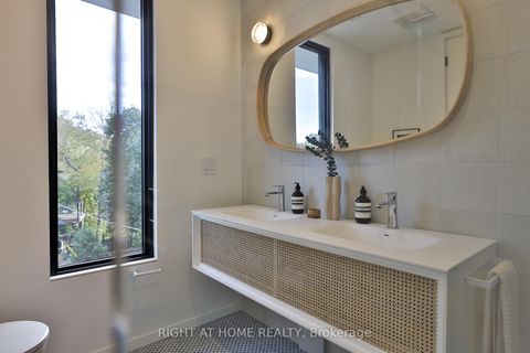 Photo 18 at 22 Duart Park Road, The Beaches, Toronto