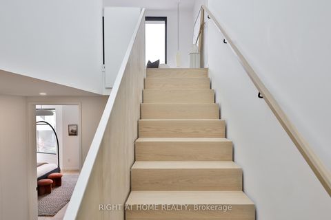 Photo 24 at 22 Duart Park Road, The Beaches, Toronto