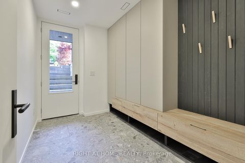 Photo 36 at 22 Duart Park Road, The Beaches, Toronto