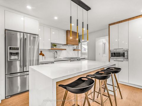 Photo 13 at 629 Duplex Avenue, Lawrence Park South, Toronto