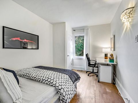 Photo 24 at 629 Duplex Avenue, Lawrence Park South, Toronto
