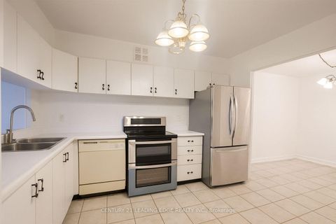 Photo 8 at 112 - 236 Albion Road, Old Rexdale, Toronto