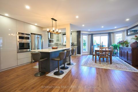 Photo 3 at 1493 Warbler Road, WT West Oak Trails, Oakville