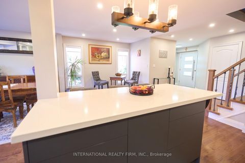 Photo 6 at 1493 Warbler Road, WT West Oak Trails, Oakville