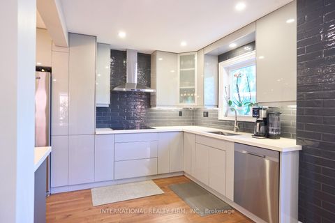 Photo 8 at 1493 Warbler Road, WT West Oak Trails, Oakville