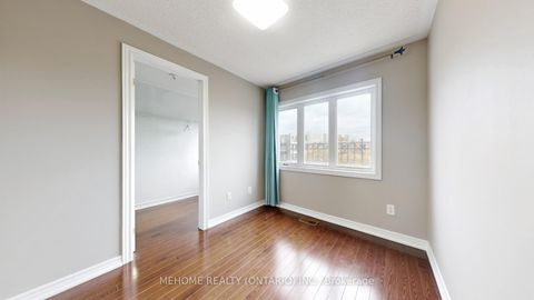 Photo 18 at 66J Finch Avenue W, Willowdale West, Toronto