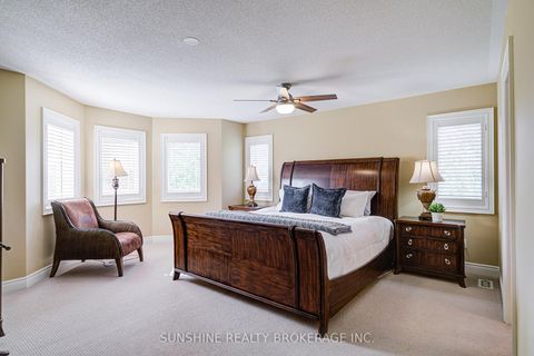 Photo 24 at 19 Aspen Leaf Court, Hills of St Andrew, Aurora