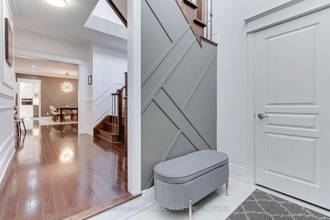 Photo 8 at 8 Aegis Drive, Patterson, Vaughan