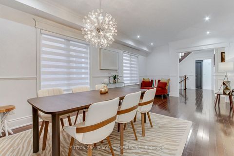 Photo 13 at 8 Aegis Drive, Patterson, Vaughan