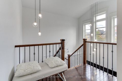 Photo 30 at 8 Aegis Drive, Patterson, Vaughan