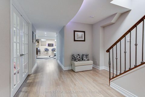 Photo 40 at 8 Aegis Drive, Patterson, Vaughan